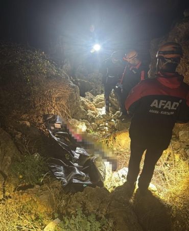 35 metrelik falezlerden düşen kişi hayatını kaybetti