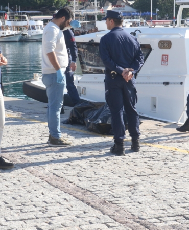 Denizde kadın cesedi bulundu