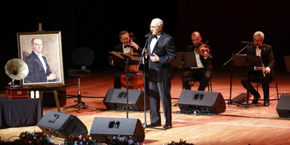 Büyükşehir Atatürk’ü ‘Hasret’ konseriyle andı
