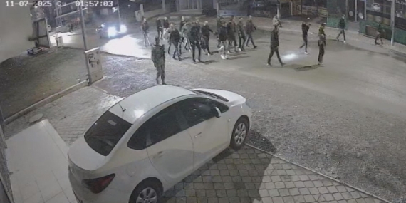 ‘Dur’ ihtarına uymayıp İl Emniyet Müdürü Zaimoğlu’nun üzerine aracını sürdü, ateş açılıp durduruldu