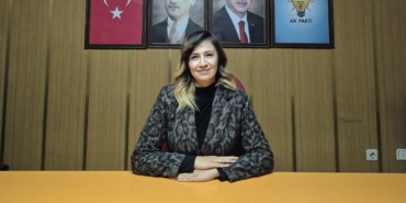 AK Parti Bucak Kadın Kolları Başkanı görevinden ayrıldı
