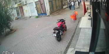 Tartıştığı kişiyi bıçakla yaraladı