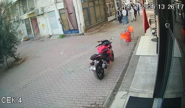 Tartıştığı kişiyi bıçakla yaraladı