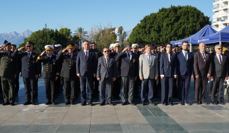 KKTC’nin kuruluş yıl dönümü kutlandı