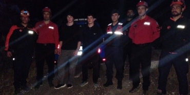 Antalya’da yürüyüşe çıktıkları dağda mahsur kalan gençleri AFAD kurtardı