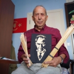 Ortaokul yıllarında öğrendiği çavdar sapı sanatını yaşatacak yeni nesil arıyor