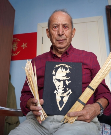 Ortaokul yıllarında öğrendiği çavdar sapı sanatını yaşatacak yeni nesil arıyor