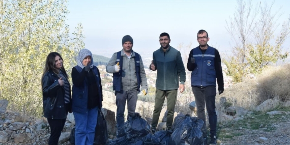 Baraj çevresini temizlediler