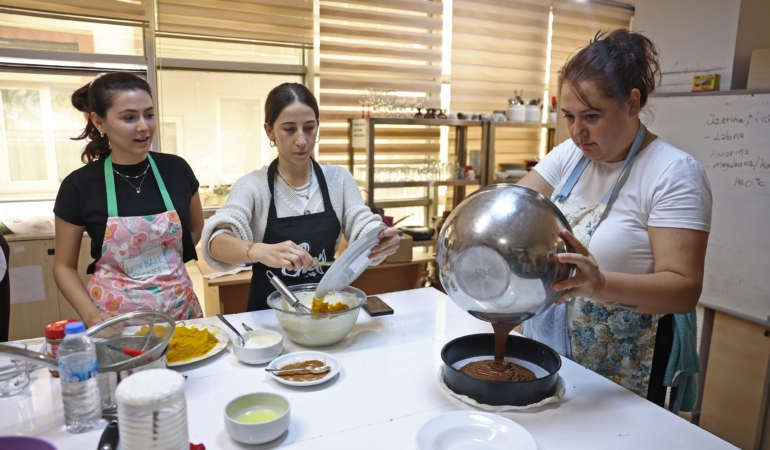 ATASEM’de istihdam ve hobi için kurslar başladı