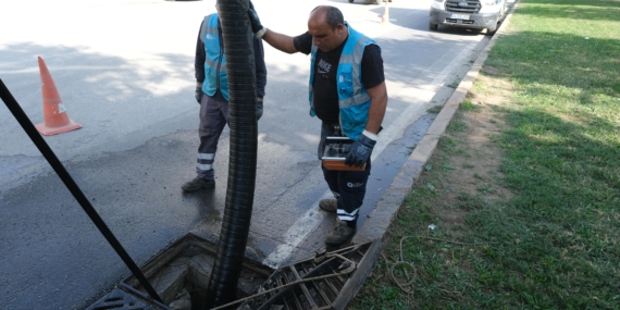ASAT, Kepez’de yağmursuyu hatlarını temizliyor