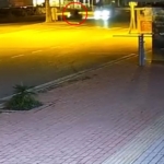Otomobilin çarptığı motosikletli hayatını kaybetti