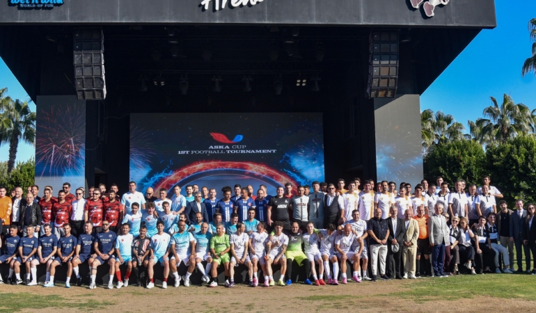 Turizmcilerin dostluk turnuvası