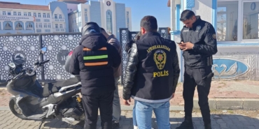 Polisten huzur operasyonu