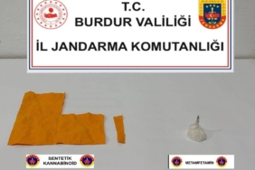 Jandarmadan uyuşturucu operasyonu; 3 tutuklama