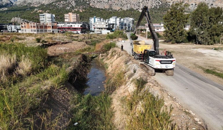 ASAT’tan taşkın riskine karşı temizlik seferberliği