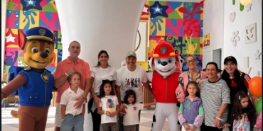 Ünlü oyunculardan Antalya tatili