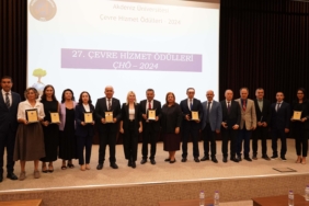 Akdeniz Üniversitesi’nde ‘Çevre Hizmet Ödülleri’ sahiplerini buldu