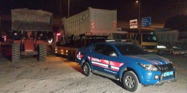 Jandarmadan kum hırsızlarına operasyon