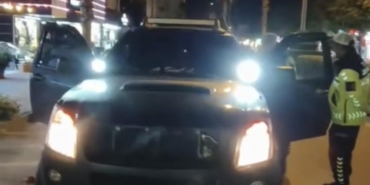 Çakarlı araç sürücüsüne ceza