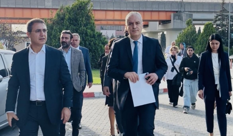 TÜRSAB seçimlerinde Hacıalioğlu’ndan ‘gereksiz masraf’ protestosu