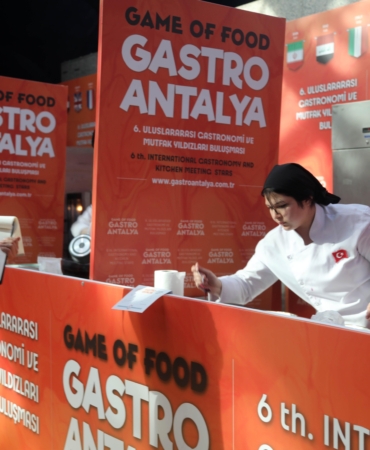 Geleceğin şefleri, gastronomi kariyerlerine ilk adımı attı