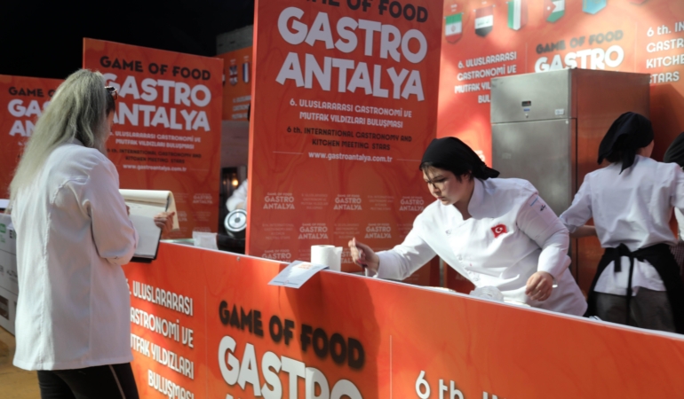 Geleceğin şefleri, gastronomi kariyerlerine ilk adımı attı