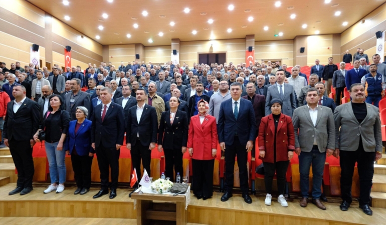 Burdur’da Muhtarlar Akademisi başladı