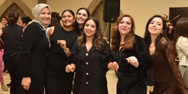 Kepez’den Öğretmenler Günü’ne özel kutlama