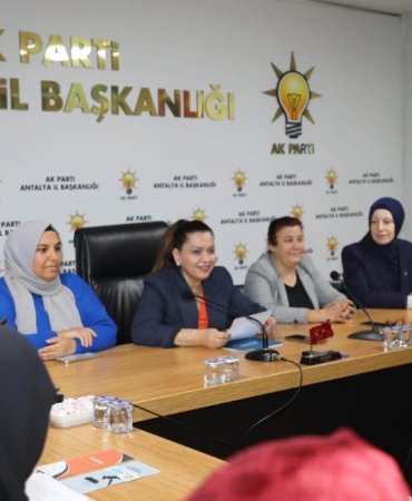 Gülçin Özboz: Kadınlar, yalnız değilsiniz