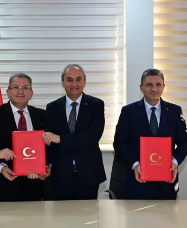 Kepez’in 3 mahallesine 4 sağlık yatırımı