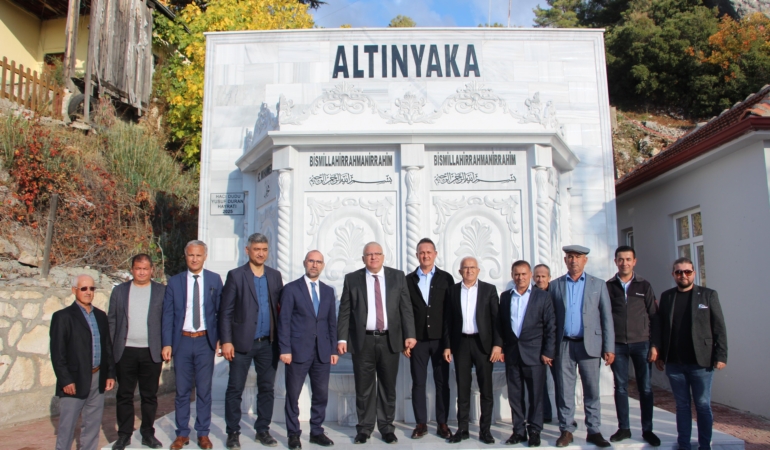 Yayla mahallesine yaptırılan çeşme açıldı