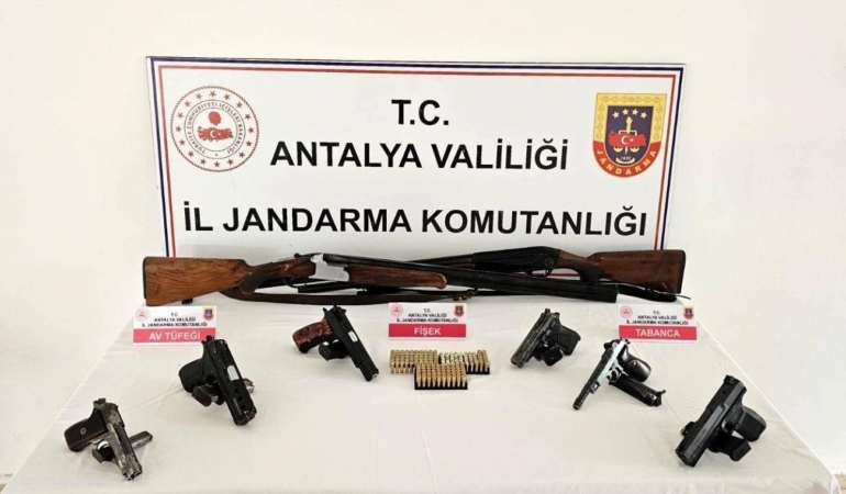 Ruhsatsız silah operasyonu