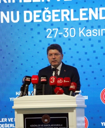 Bakan Tunç: Bugünkü sistemi karalamaya çalışanlar, geçmişteki uygulamaya baksın