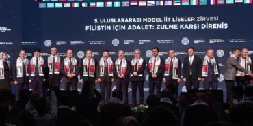 5’inci Uluslararası Model İslam İşbirliği Teşkilatı Liseler Zirvesi İstanbul’da başladı