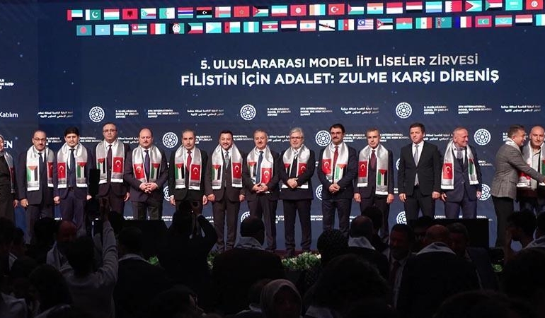 5’inci Uluslararası Model İslam İşbirliği Teşkilatı Liseler Zirvesi İstanbul’da başladı