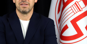 Antalyaspor’da Peş Peşe İstifalar