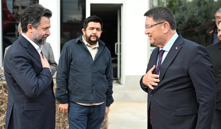 TESK Başkanı’ndan Antalya’ya Ziyaret ve Rozet!