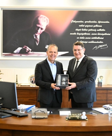 Döşemealtı’nda Esnaf Sorunları Masaya Yatırıldı