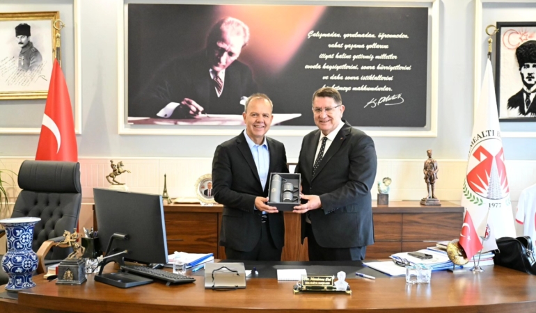 Döşemealtı’nda Esnaf Sorunları Masaya Yatırıldı