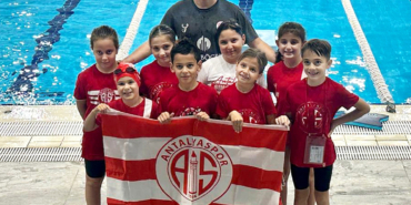 Minik Yüzücülerimiz Şenlikte Parladı!