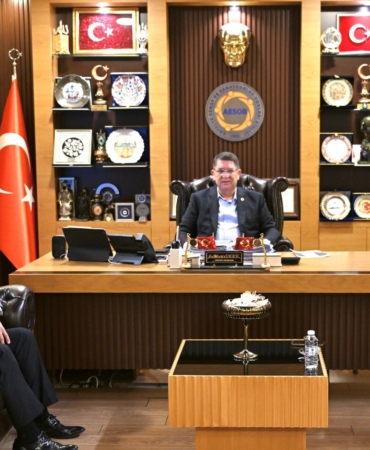 Alanya Esnafı, Başkan Özkan’la Sorunları Görüştü