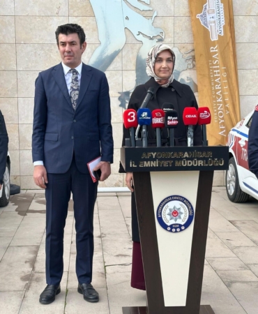 Eber Gölü’ne ‘giriş yasağı’ kaldırıldı