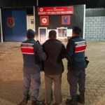 Eşini darbeden koca tutuklandı