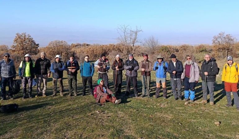 Doğaseverler Elbiz kanyonunda yürüdü