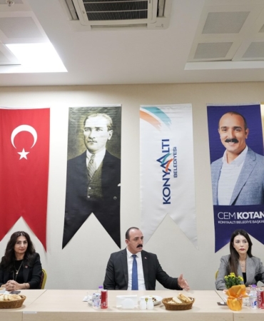 Kadınların Seçme Hakkı 91 Yaşında, Kutlama Var!