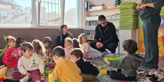 Başkan Kotan, Kreş Ziyaretinde Miniklerle Oyun Oynadı