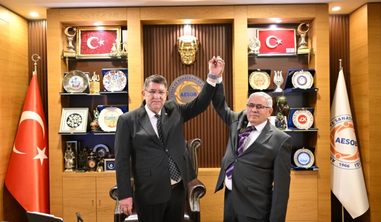 Gülaçtı, Esnaf Odası’nda Güven Tazeledi!