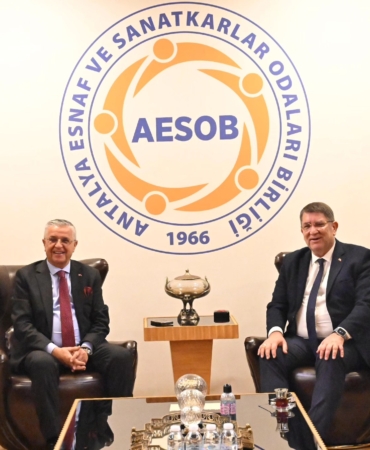 Başkan Topaloğlu’ndan Esnaf Odamıza Ziyaret