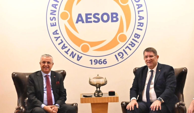 Başkan Topaloğlu’ndan Esnaf Odamıza Ziyaret