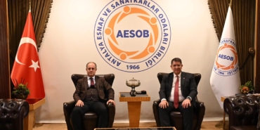 Defterdar İlhan Karayılan’dan Tebrik Ziyareti